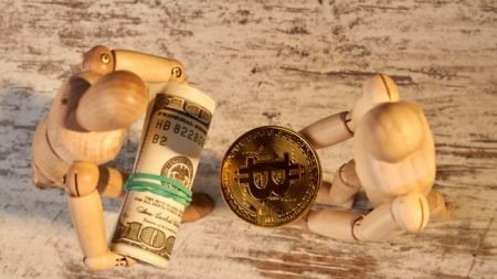 What Is a Stablecoin? Learn How to Invest in This Valuable Asset